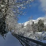 Sonnige Ruhige Bergpanorama Auf 1200m Mit Sued Balkon * Mühlbach am Hochkönig