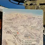 Sonnige Ruhige Bergpanorama Auf 1200m Mit Sued Balkon דירה *
