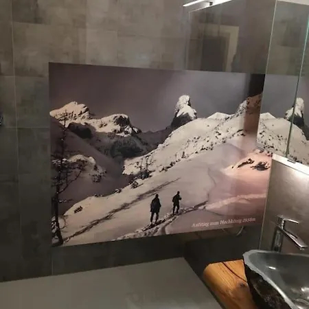 Sonnige Ruhige Bergpanorama Auf 1200m Mit Sued Balkon * Mühlbach am Hochkönig