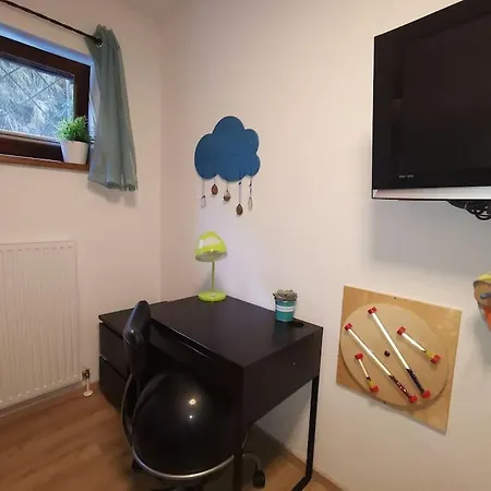 Sonnige Ruhige Bergpanorama Auf 1200m Mit Sued Balkon