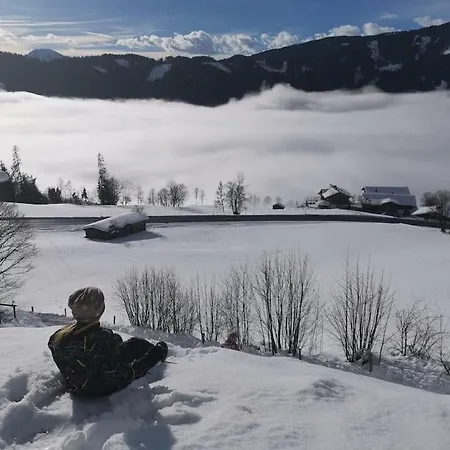 Daire Sonnige Ruhige Bergpanorama Auf 1200m Mit Sued Balkon