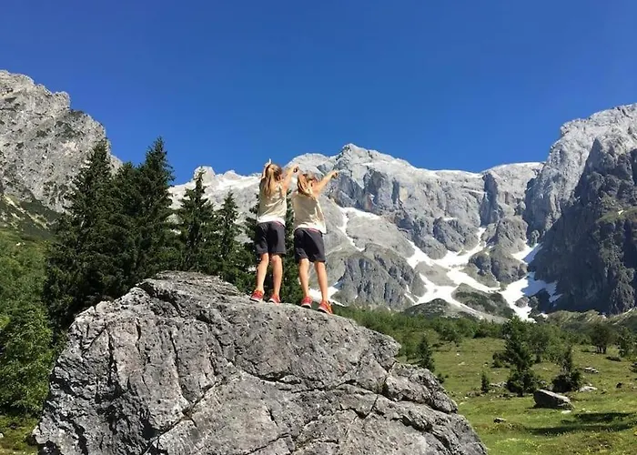 Sonnige Ruhige Bergpanorama Auf 1200m Mit Sued Balkon Мюльбах-ам-Хохкёниг