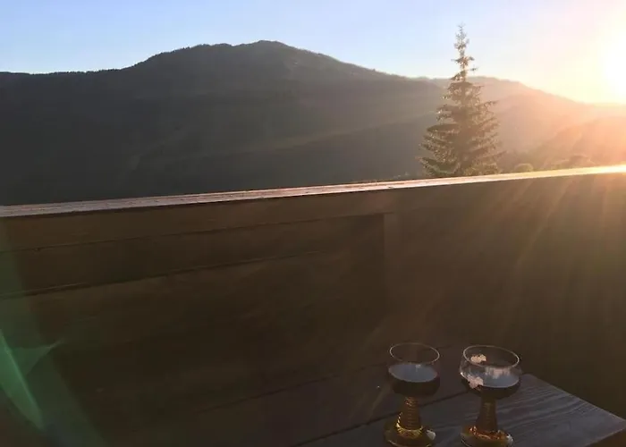 Sonnige Ruhige Bergpanorama Auf 1200m Mit Sued Balkon Apartment Muhlbach Am Hochkonig